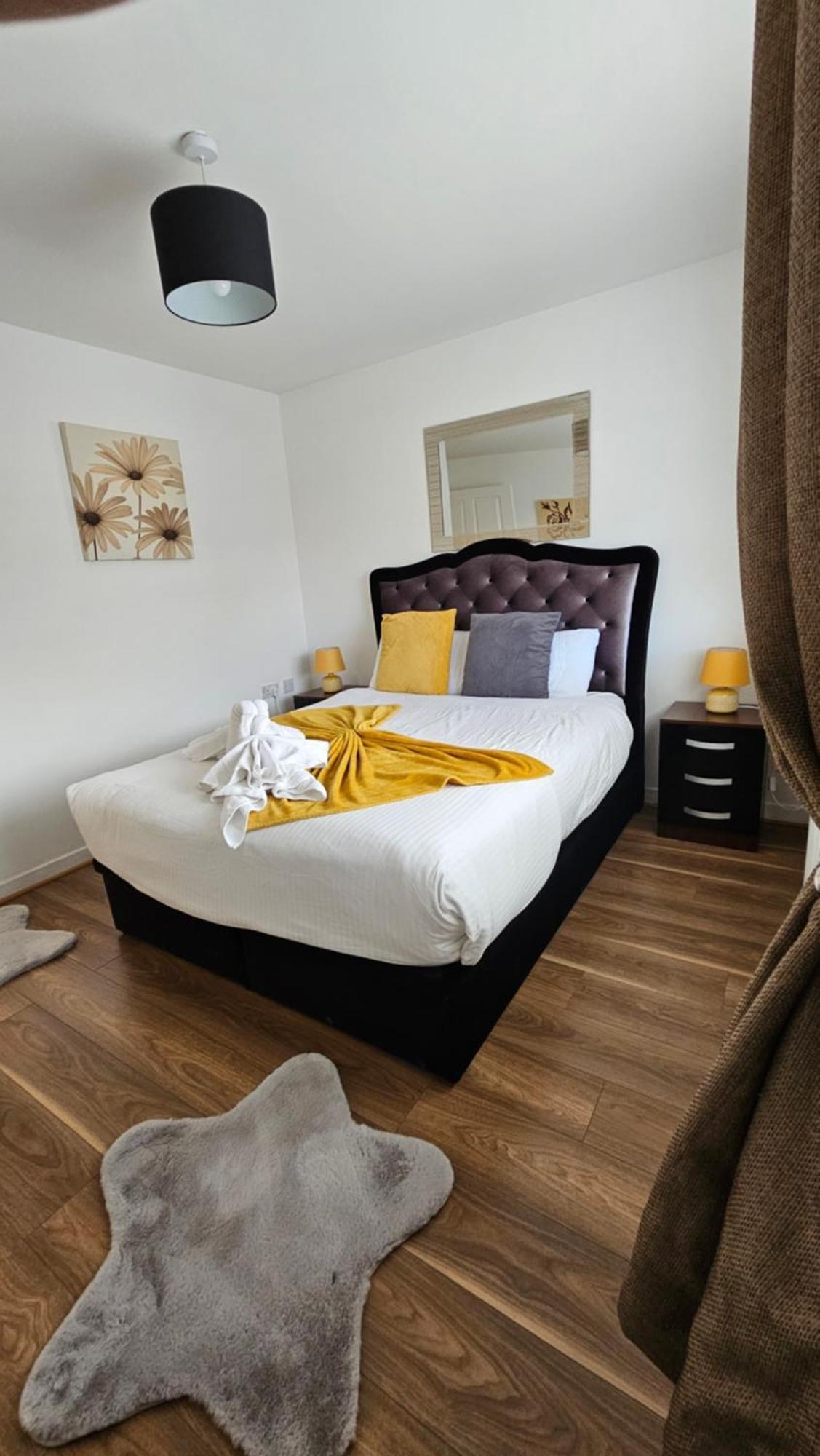 Silverburn New House With Free Parking And Nice Garden Глазго Экстерьер фото