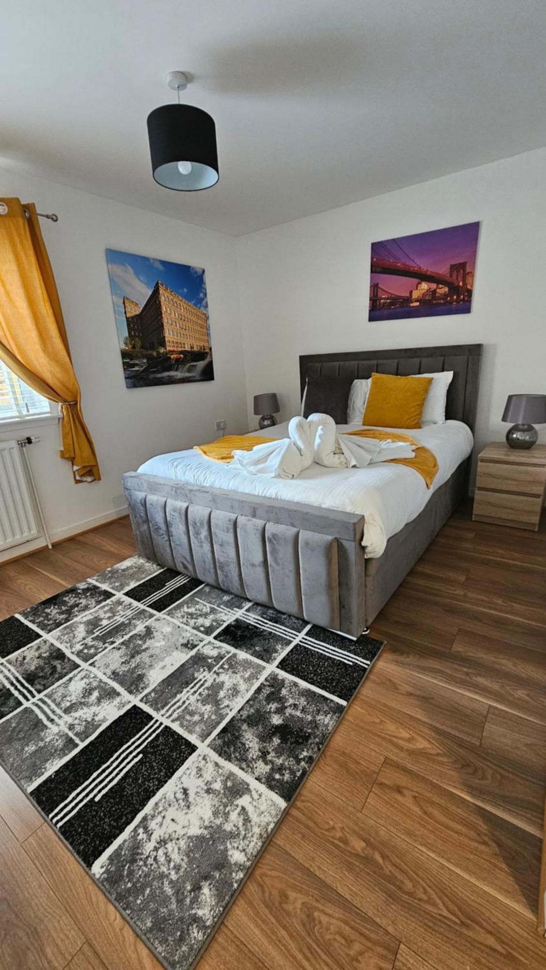 Silverburn New House With Free Parking And Nice Garden Глазго Экстерьер фото